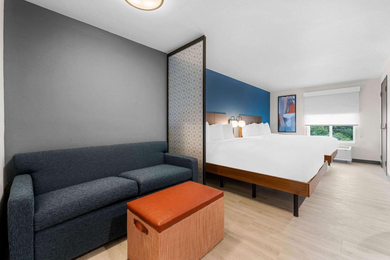 Image: Everhome Suites Fayetteville near Fort Bragg