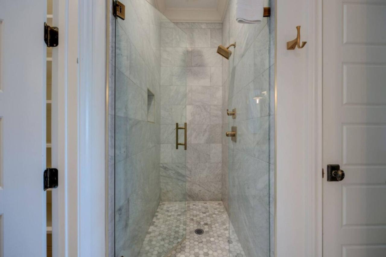 WeHo Indie Villa 3 Bedroom 3 Bath Just 1.3 Miles to Geodis - 4