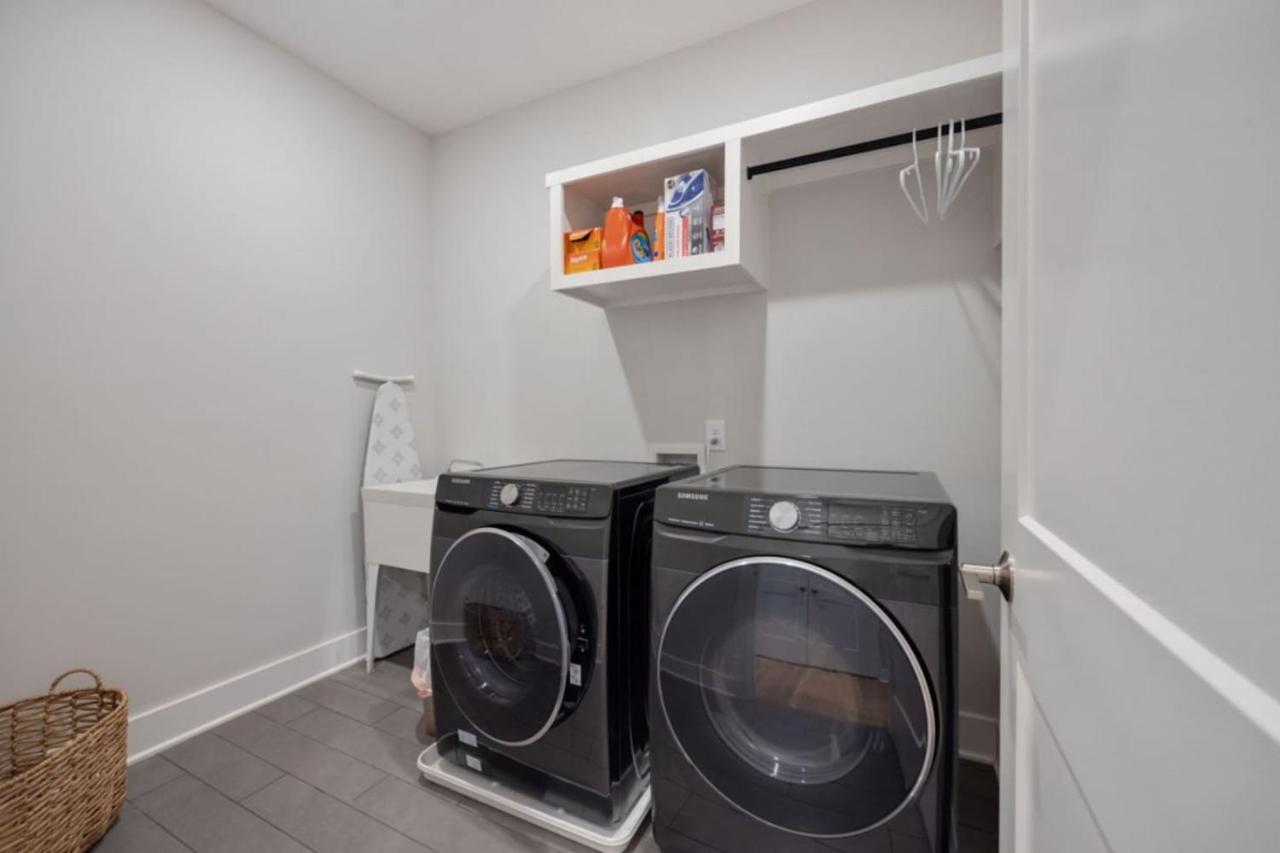 East Nashville Bliss Pool and Putt Putt Paradise - 3