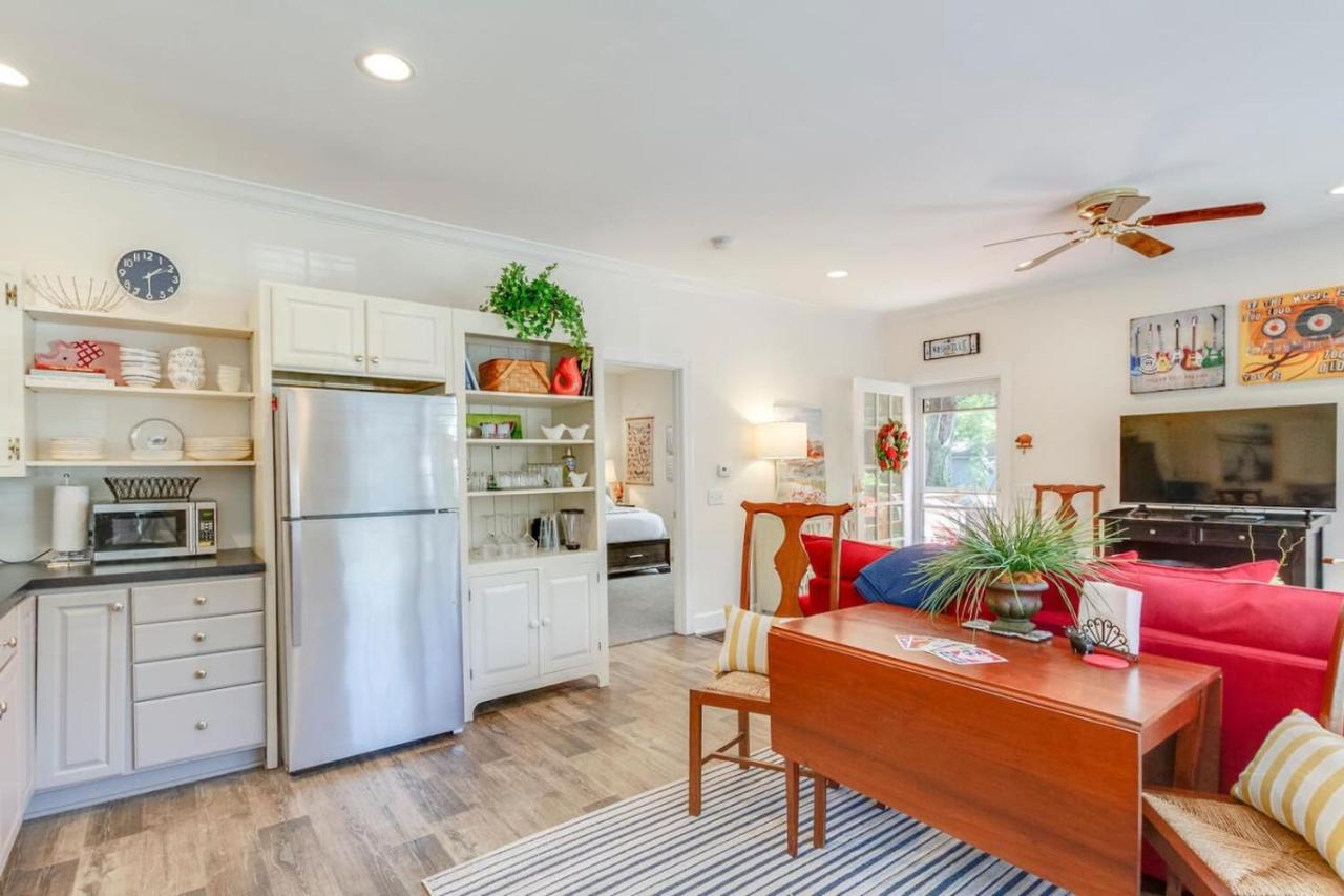 Green Hills Getaway Shopping and Dining District - 4