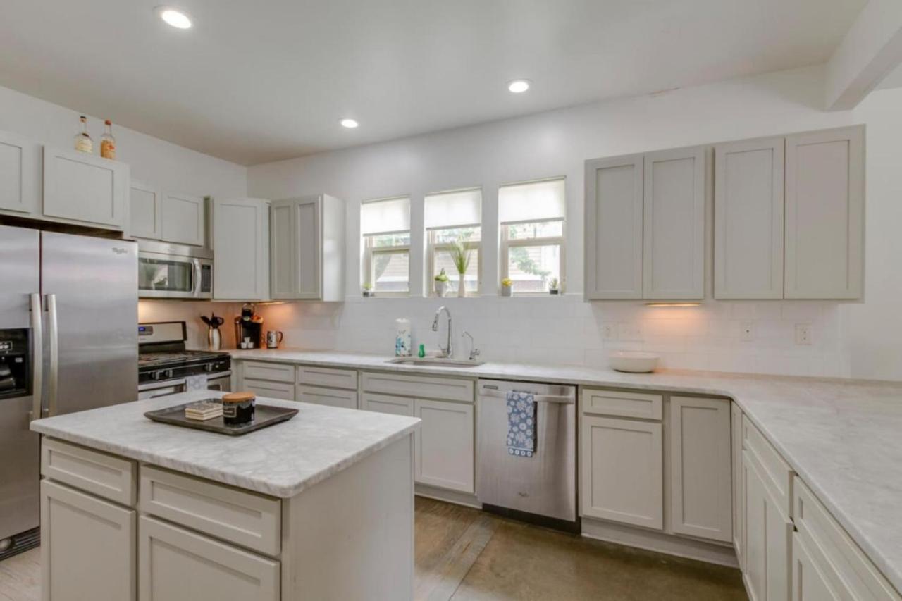 Nashville Dreamer - Mins To Downtown - 3br 2.5bath - 5