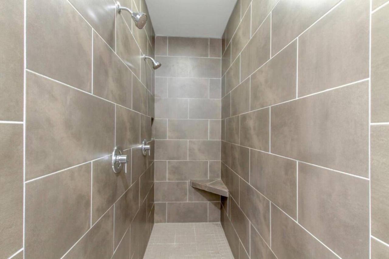 Nashville Dreamer - Mins To Downtown - 3br 2.5bath - 4