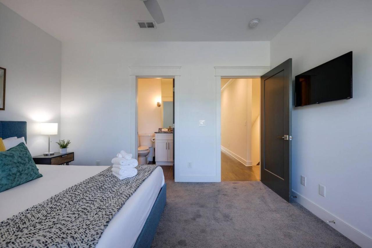 West Side Charmer Convenient Location - 5