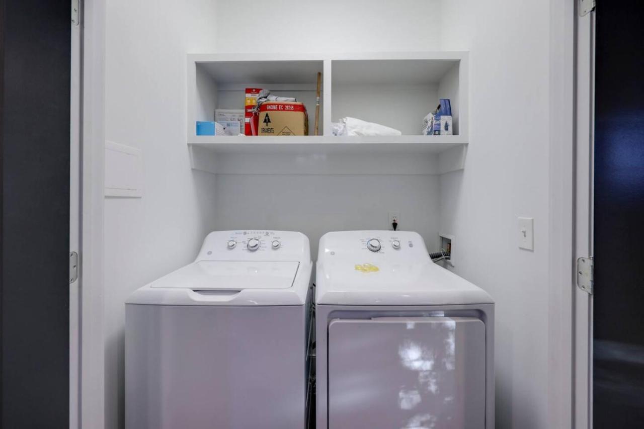 Two Spectacular Homes for Twenty Guests with Outdoor Patio - 5