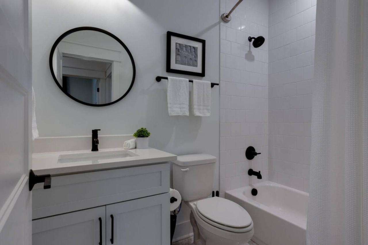 Super Luxury Home Maximum Space Gorgeous Decor - 2