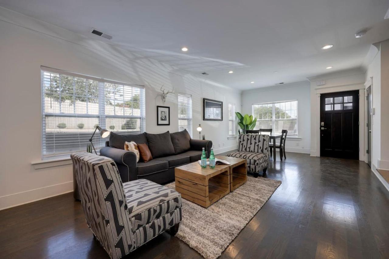 Ten Minutes to Broadway Stunning Townhome - 5