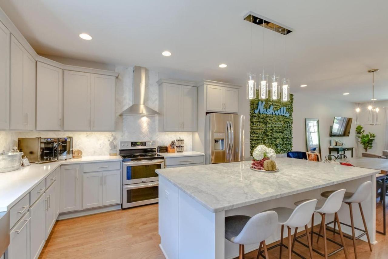 Music City Finest in Edgehill 2500 Square Feet - 4