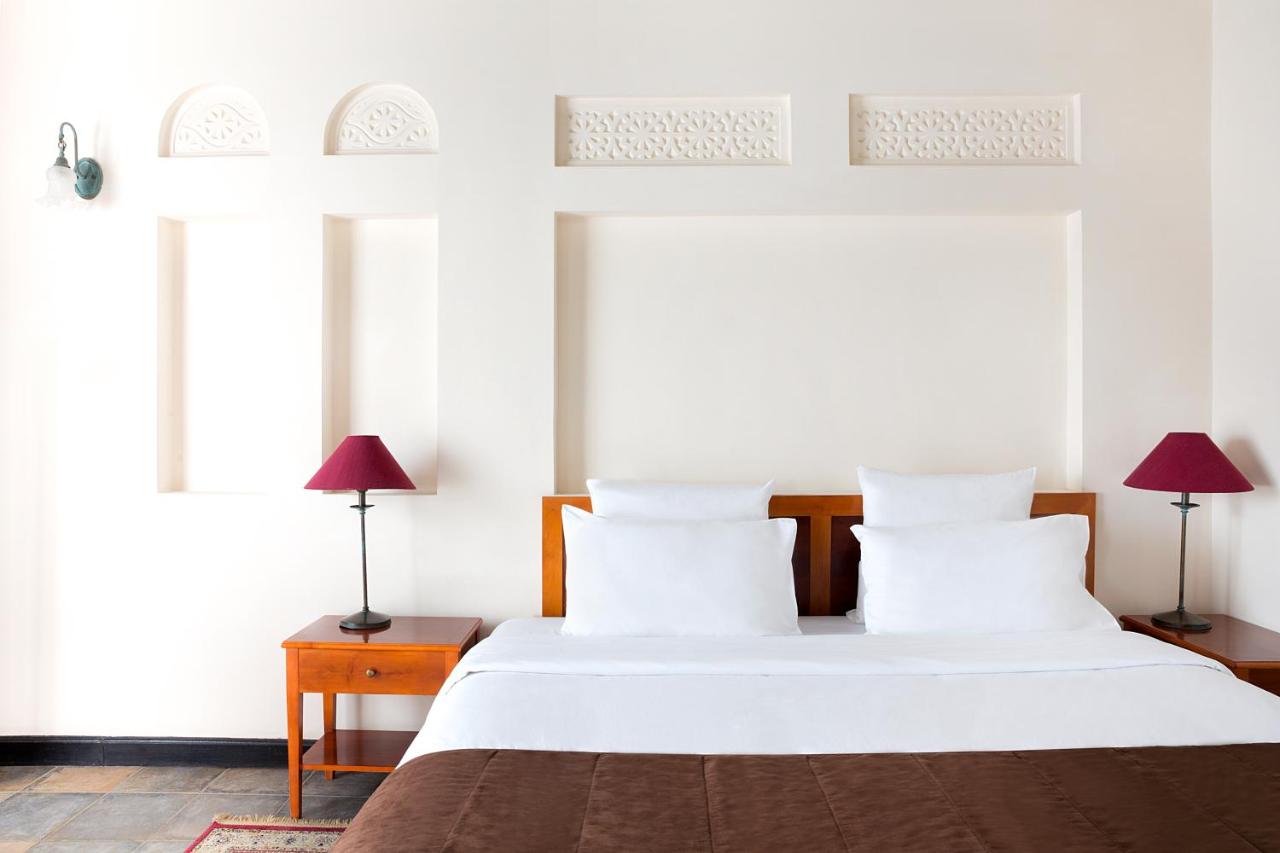 Novotel Bahrain Al Dana Resort photo