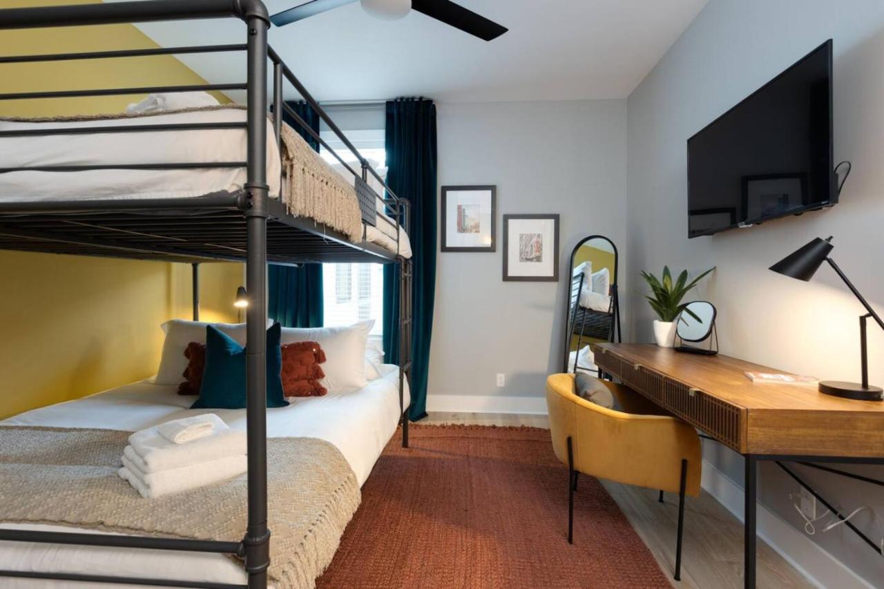 Luxury Downtown Townhome Elevated Skyline Views - 4