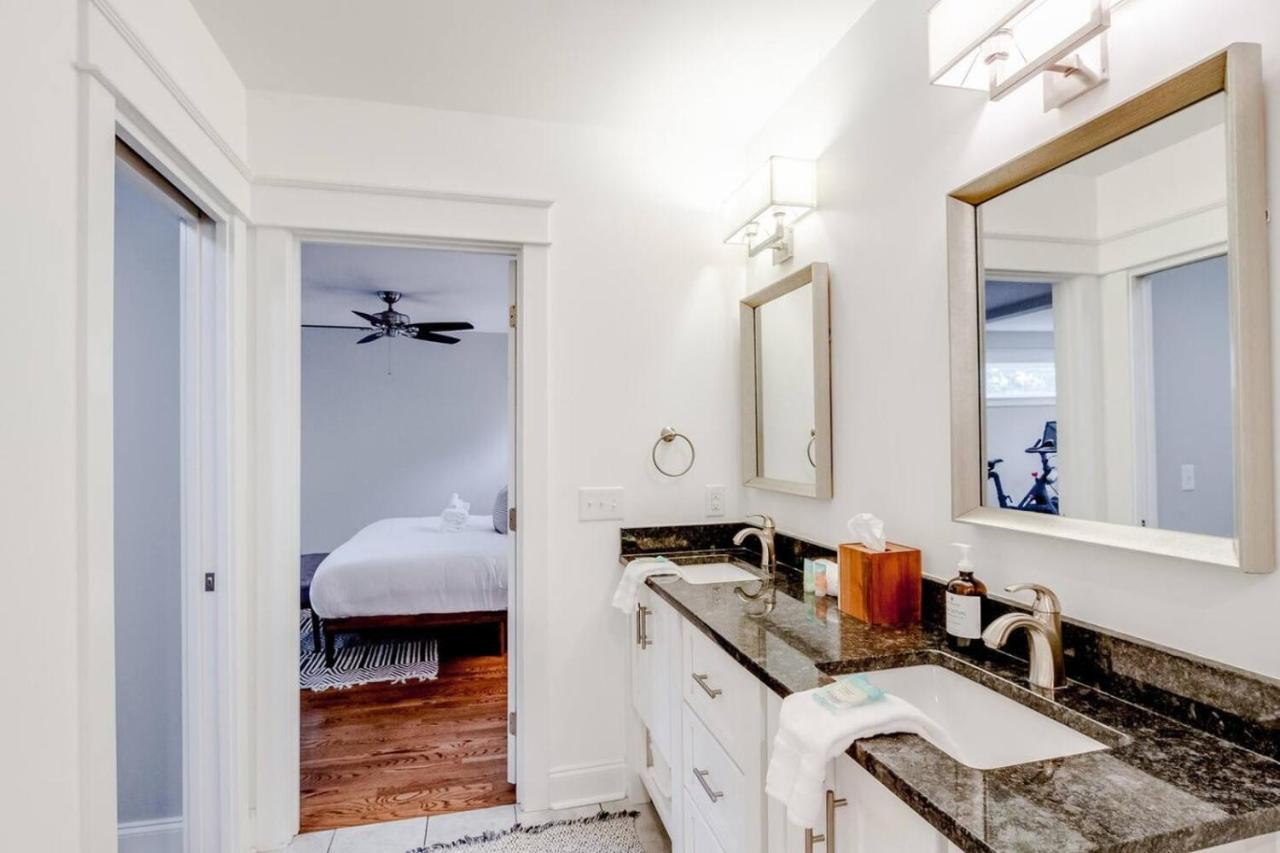 East Nashville Paradise 4 Bedroom Large Backyard - 3