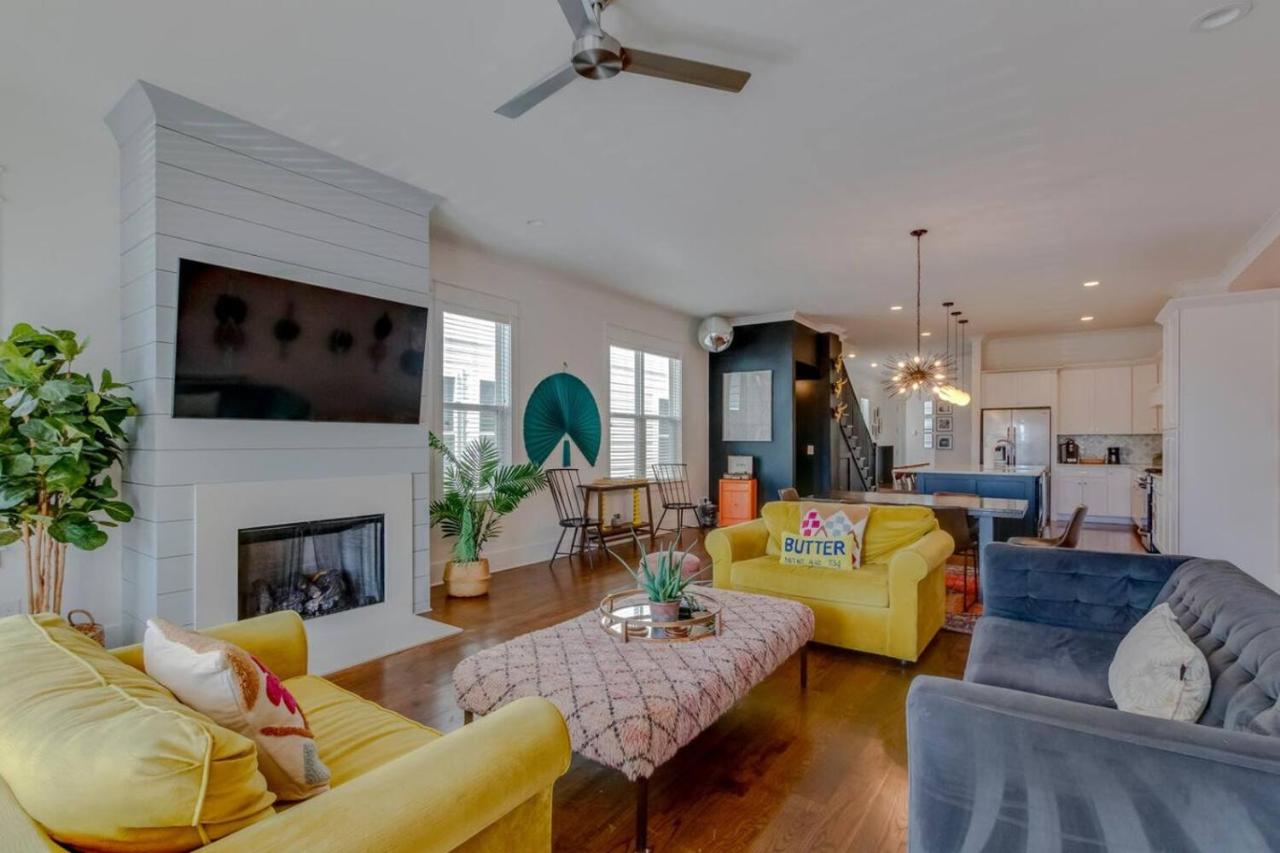 Big Spectacular Townhome Giant Covered Patio - 5