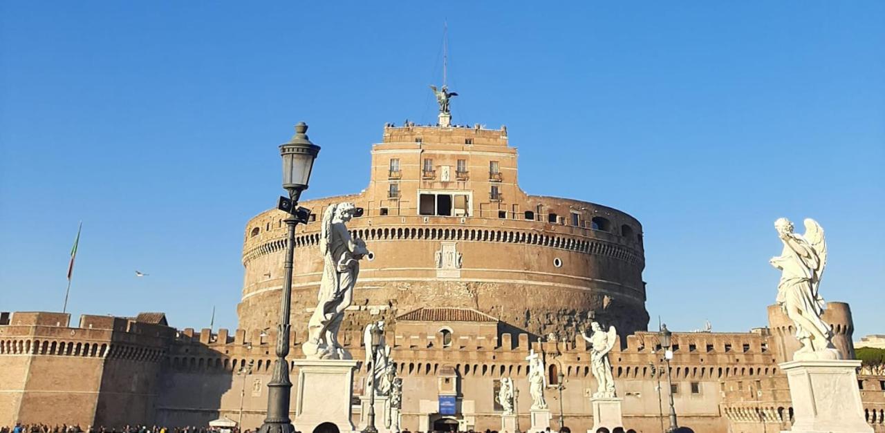 Mole Adriana Guest House