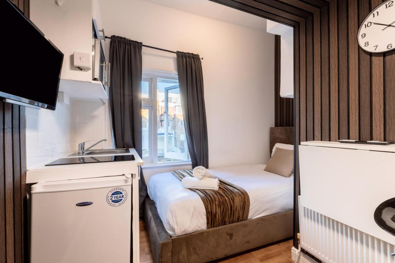 Devonshire Terrace Studios - 4