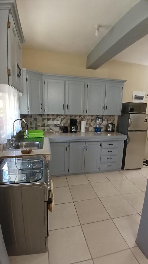 Cozy Vacation Retreat Apt 2