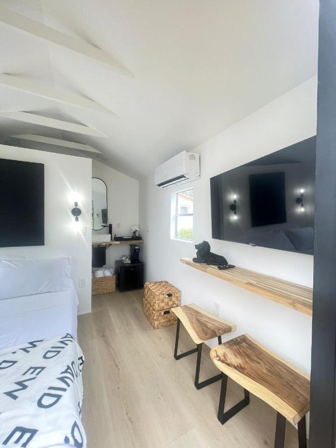 Charming Coastal Retreat - 3