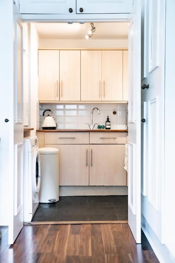 Gorgeous Notting Hill Victorian Studio - 3