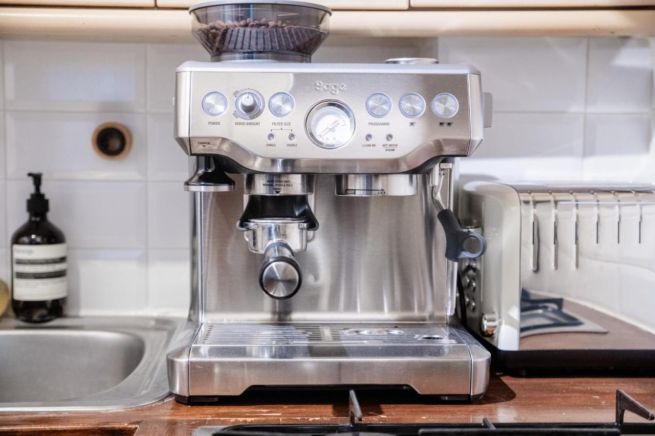 Gorgeous Notting Hill Victorian Studio - 4