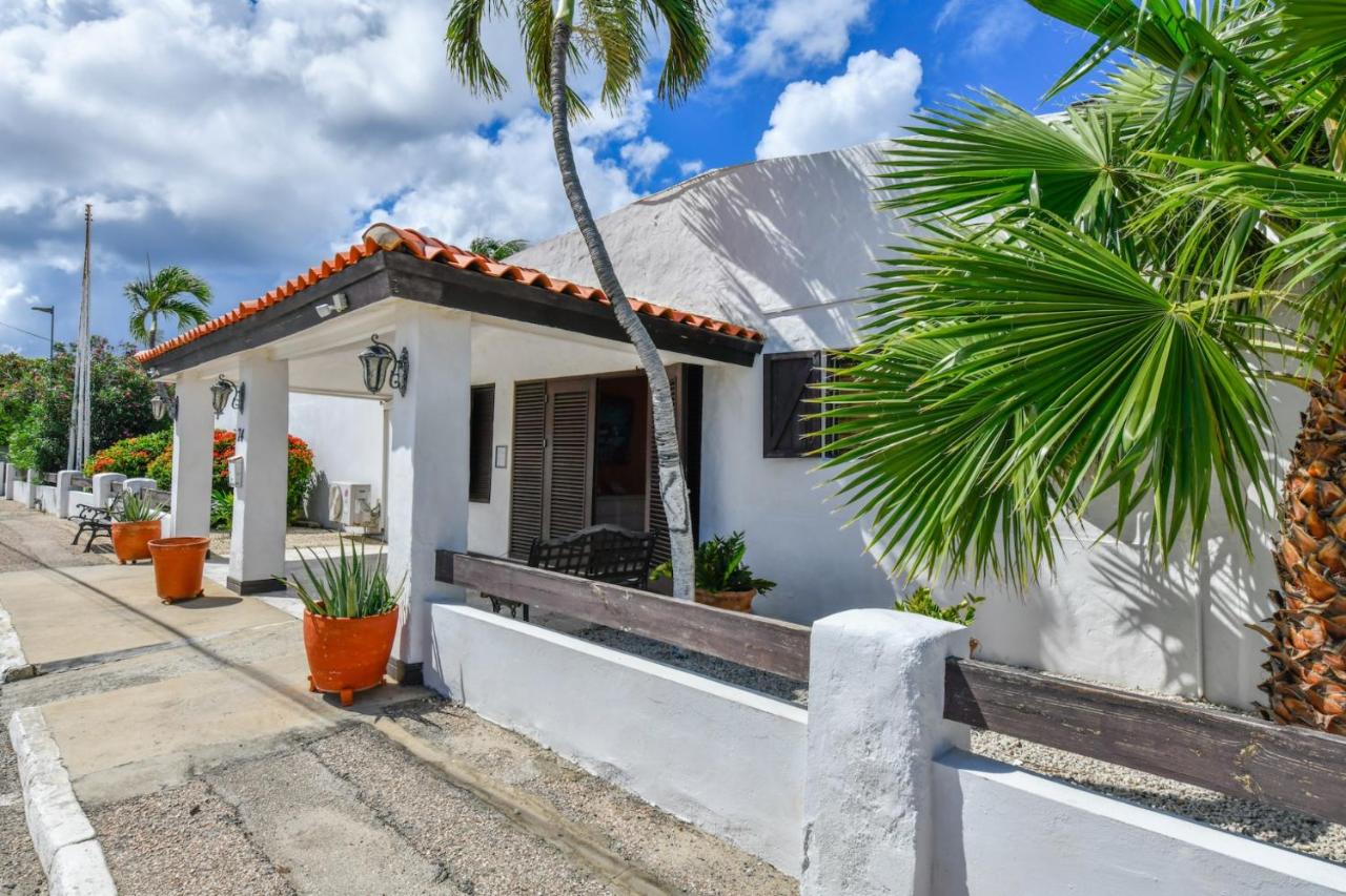 Arubiana Inn Hotel - 2