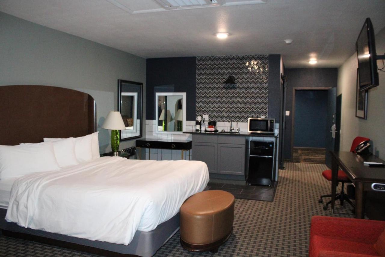 Historic Cow Palace Inn — photo 12