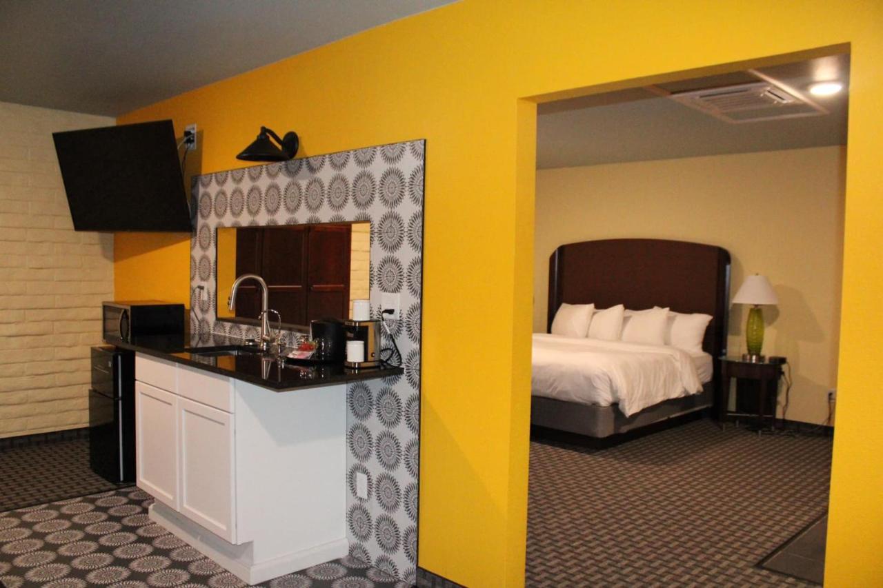Historic Cow Palace Inn — photo 11