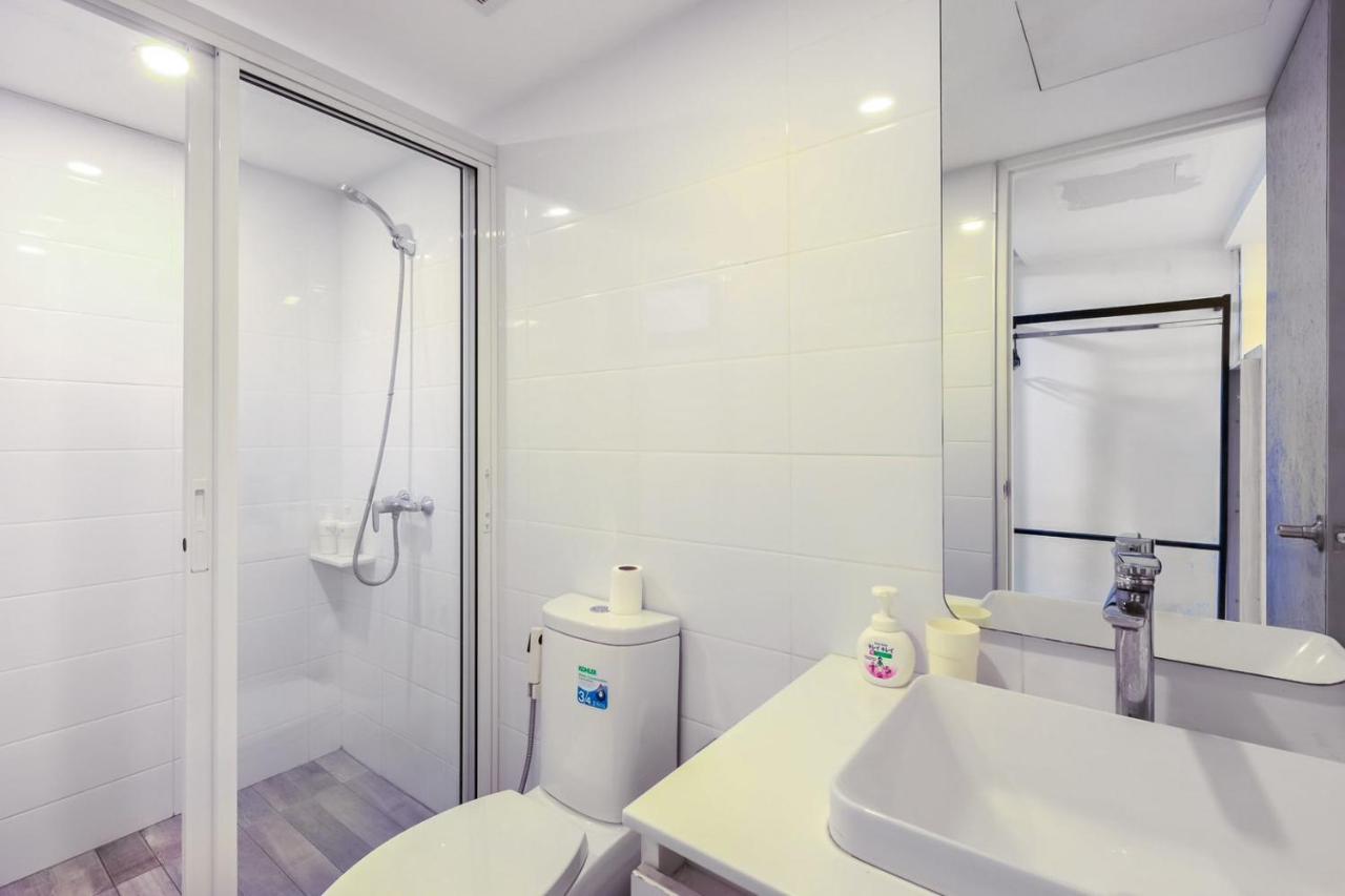 Quite Grove Hotel - 3