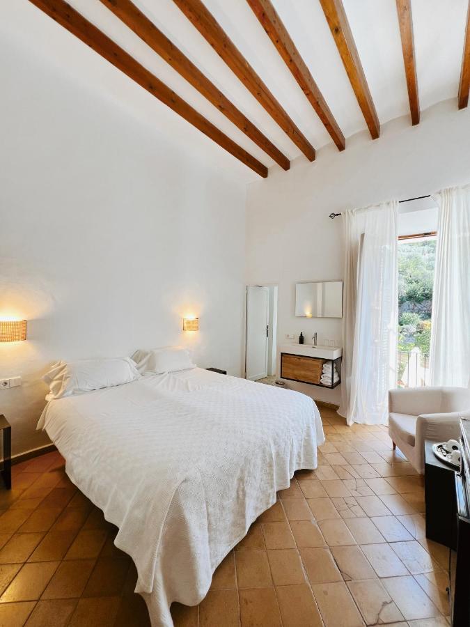 Fornalutx Petit Hotel - Bed & Breakfast - 2