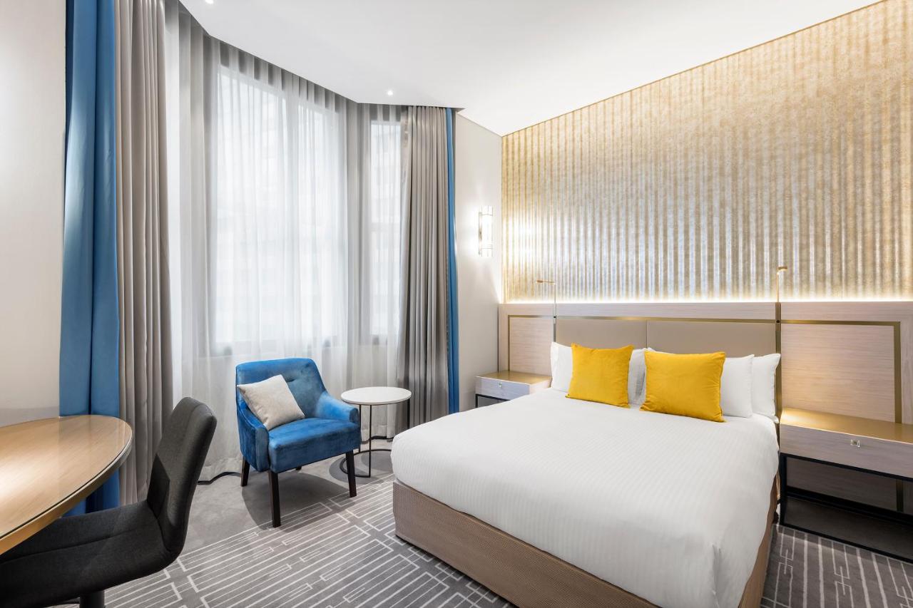 Radisson Blu Plaza Hotel Sydney photo