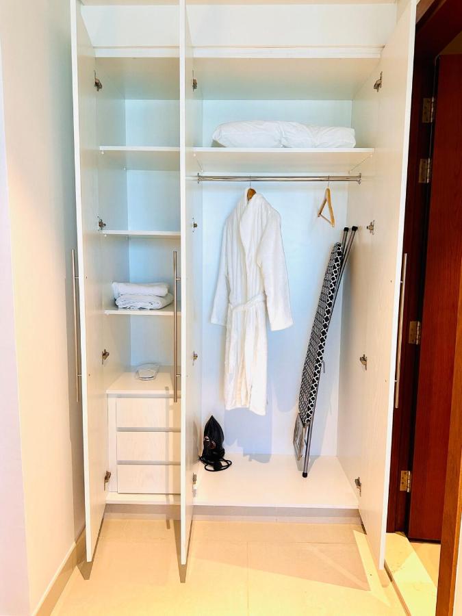 Guest Favorite 1 BHK Calm Spacious Reem Island - 2