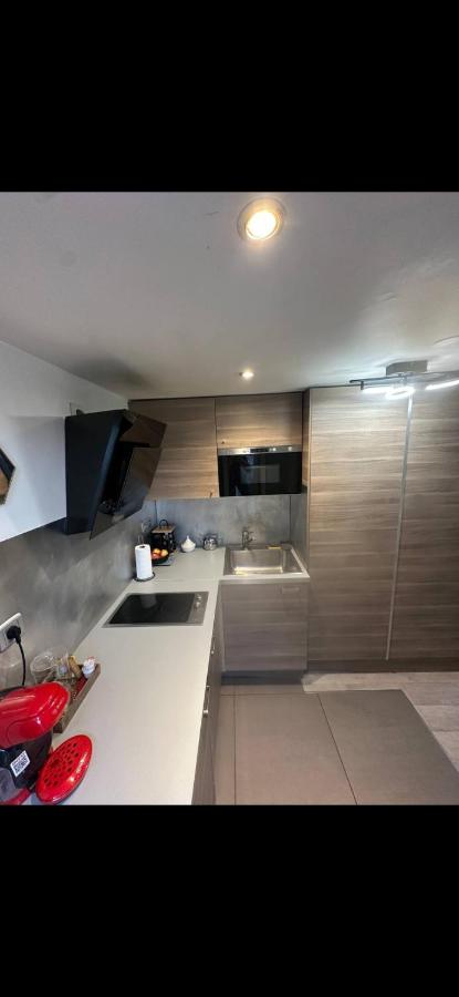 Cosy Studio Paris 8 avec Terrasse - 4