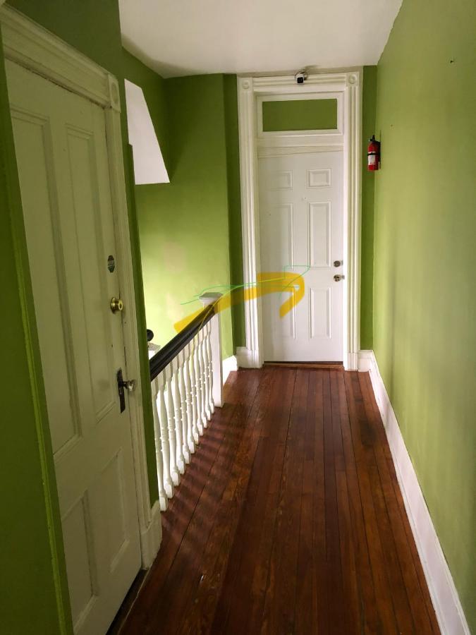 Convenient location near Manhattan easy trip to Times Square