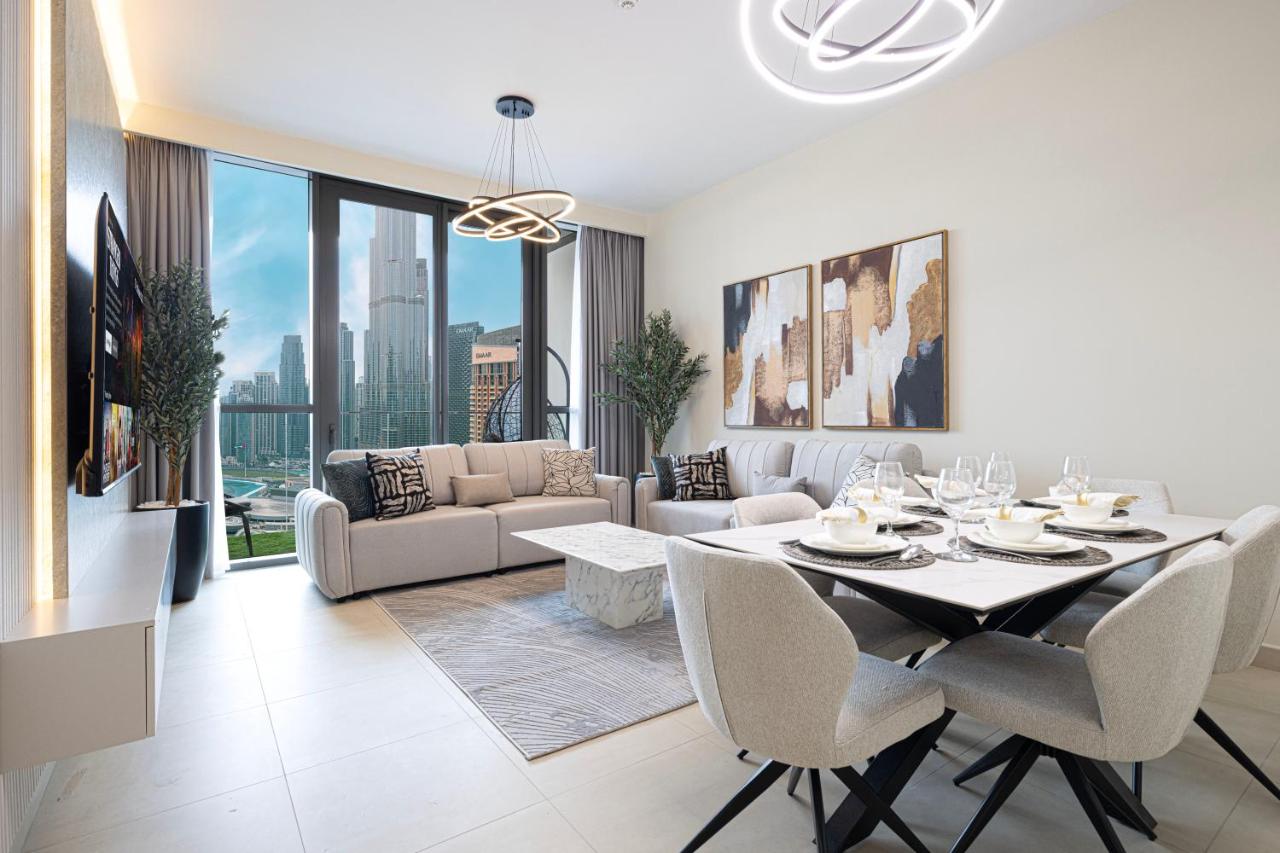 High-Floor Luxe 2BR Stunning Burj Khalifa & Fountain Views Direct Dubai Mall Access - 5