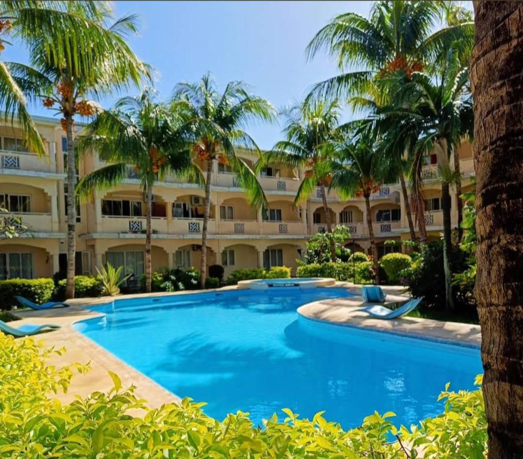 Island Pearl Beachside Ground Floor Stay 2 Beds Bathrooms - 4