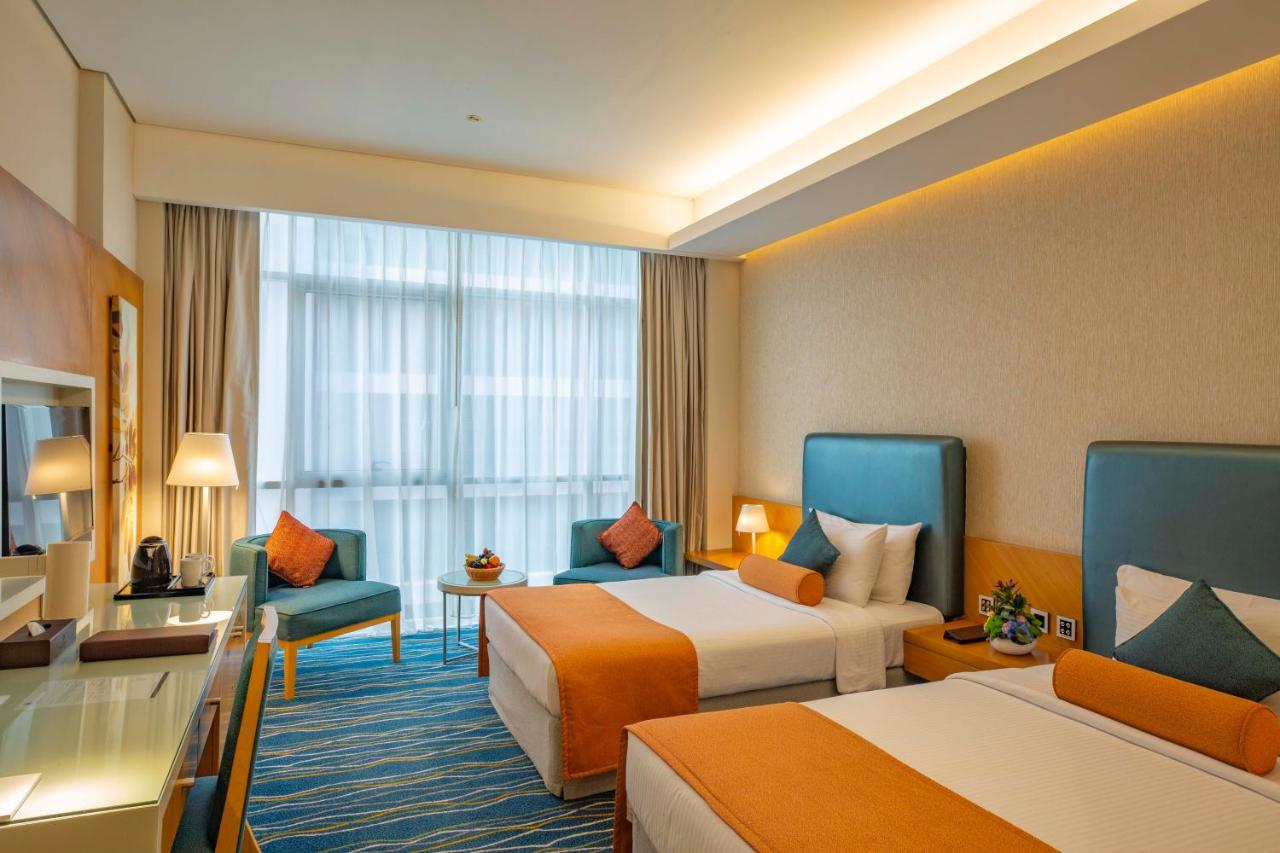 Royal Continental Hotel - 2