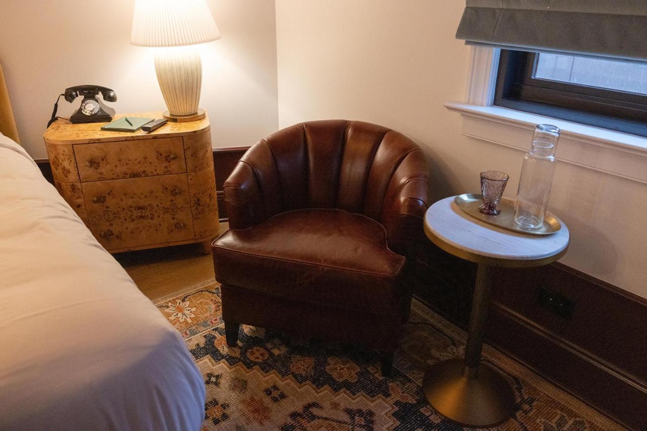Fidelity Hotel — photo 16