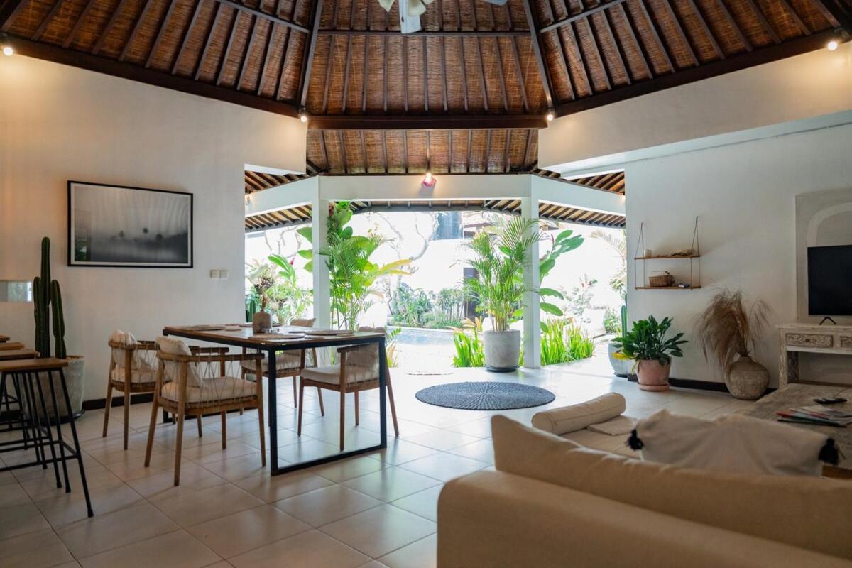 Chic Tropical Villa 2 bedroom di Canggu
