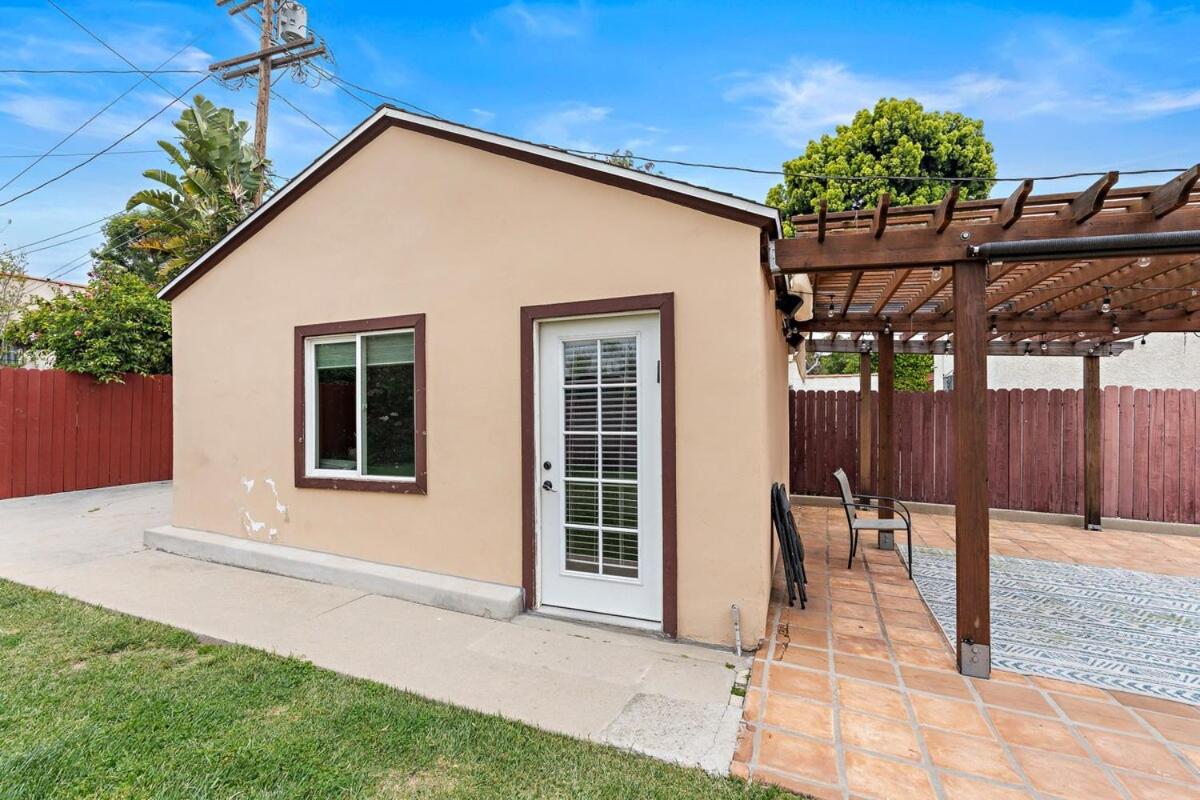 Private Guest Suite Beverly Hills Adj - 5