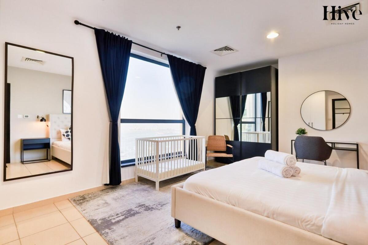 Spacious 2 Bed Apartment in Shams 4 JBR - 2