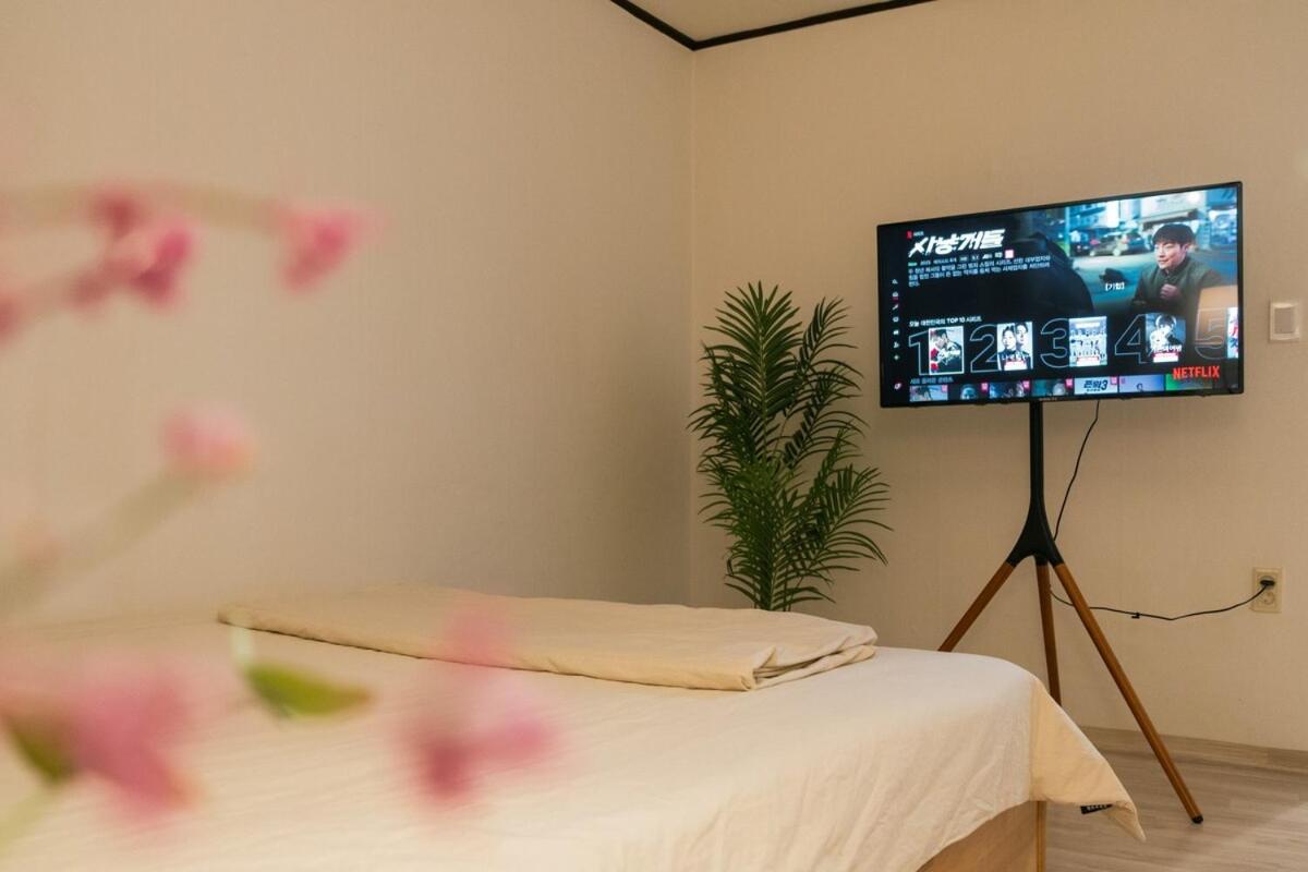 Sojin's Wood&Green House - 5