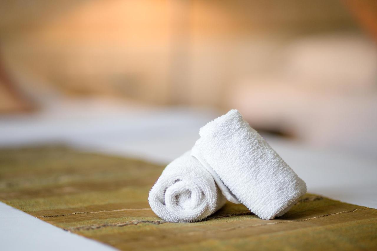 Aphrodite Inn Bangkok - 3