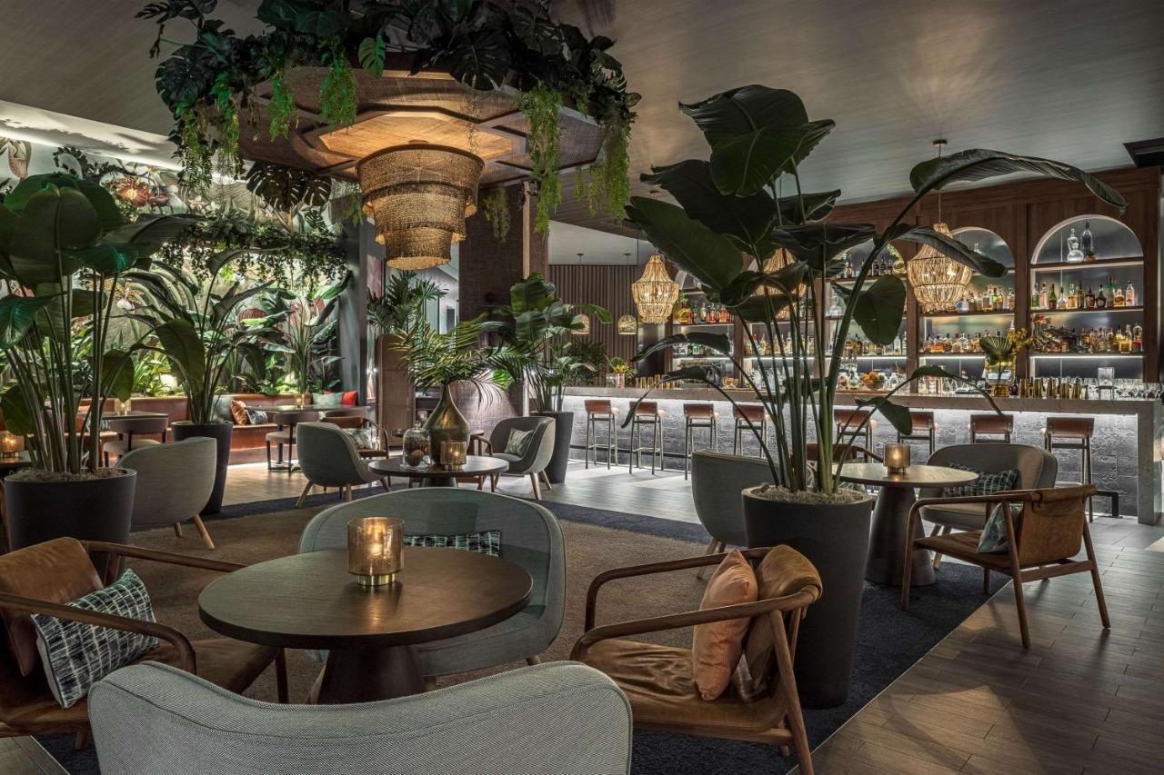 THesis Hotel Miami Coral Gables, Curio Collection by Hilton - 5