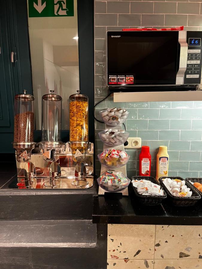 Heart of Amsterdam Hostel - 4