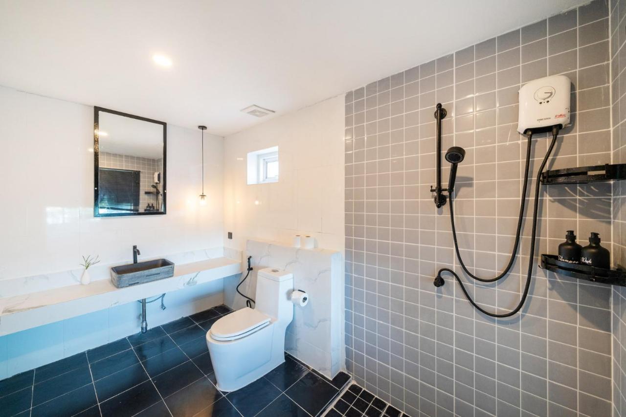 Patong Cliff Pool villa - 3