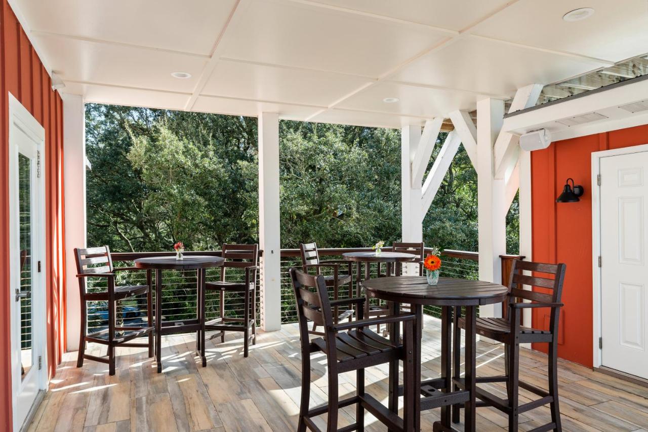 Regatta Inn - Adults Only — photo 12