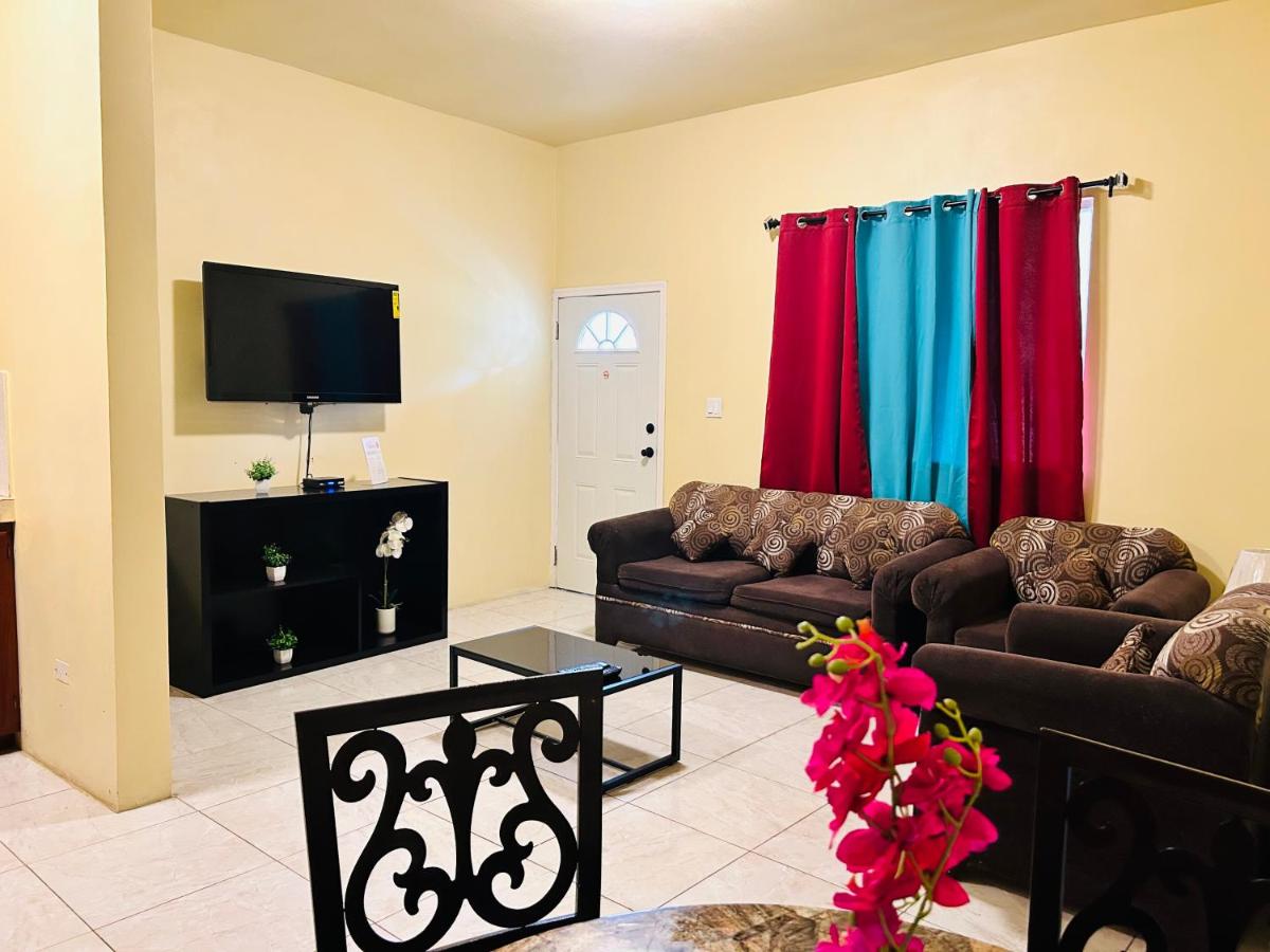 The Rest Stop- Gated Community-24 Hrs Security - 5