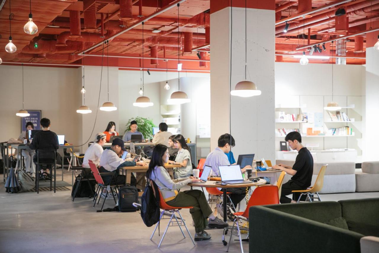 Local Stitch Creator Town Seogyo - 4