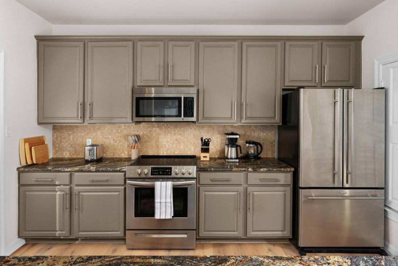 The Lamar Lookout - 3