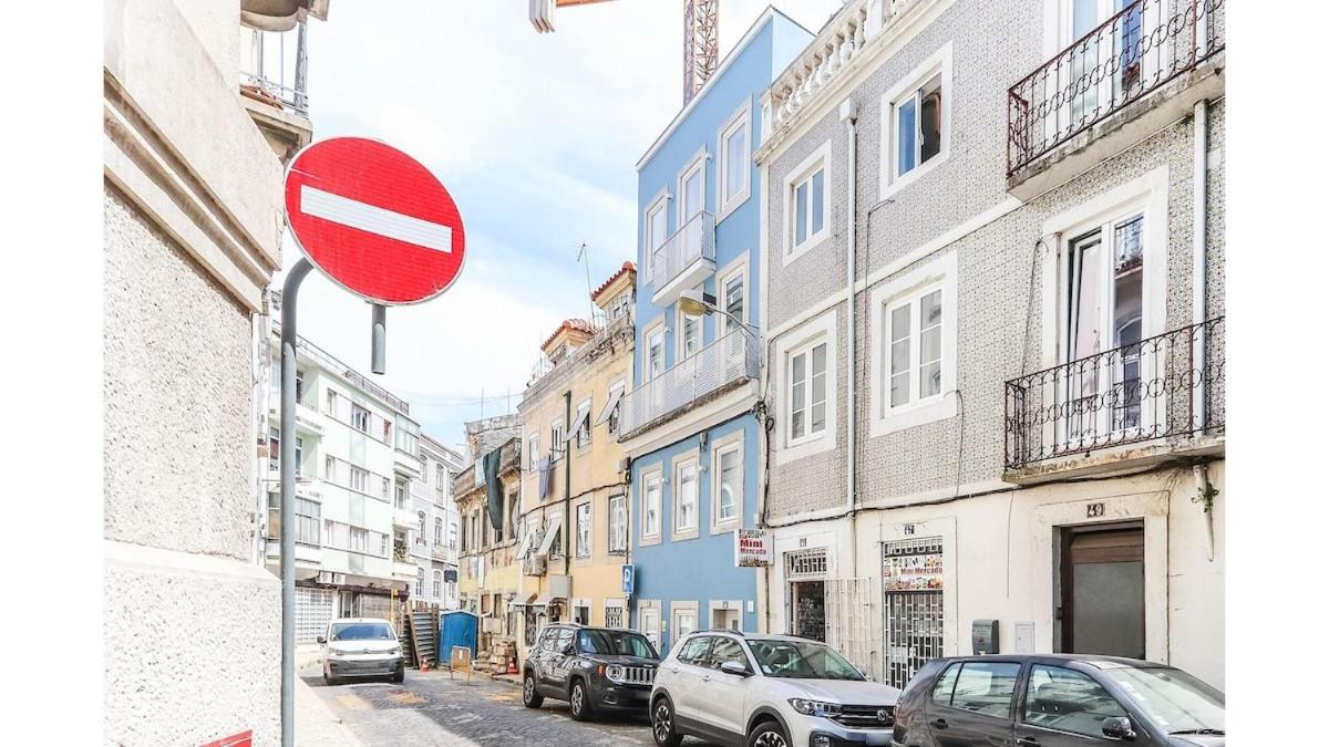 Principe Real Cozy Bright Studio Apt with AC - 5