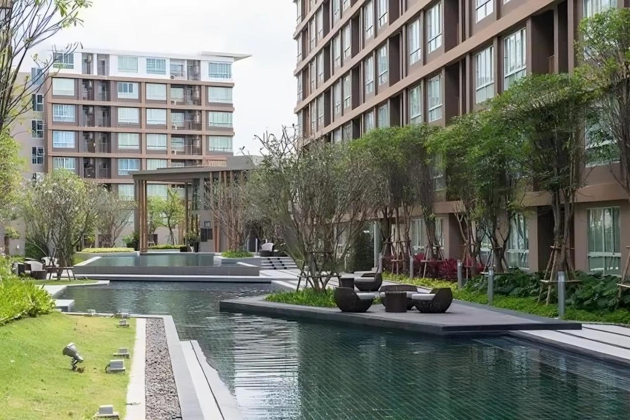 Dcondo Creek Poolview by Lachambre Phuket