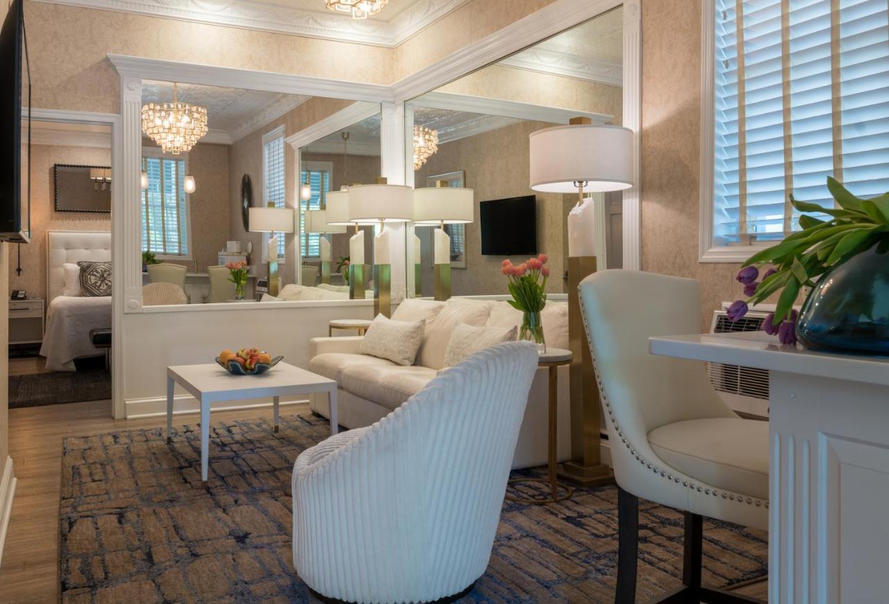 Chateau Inn and Suites — photo 4