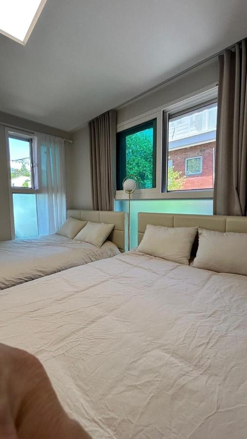 Gyeongbokgung House - 2